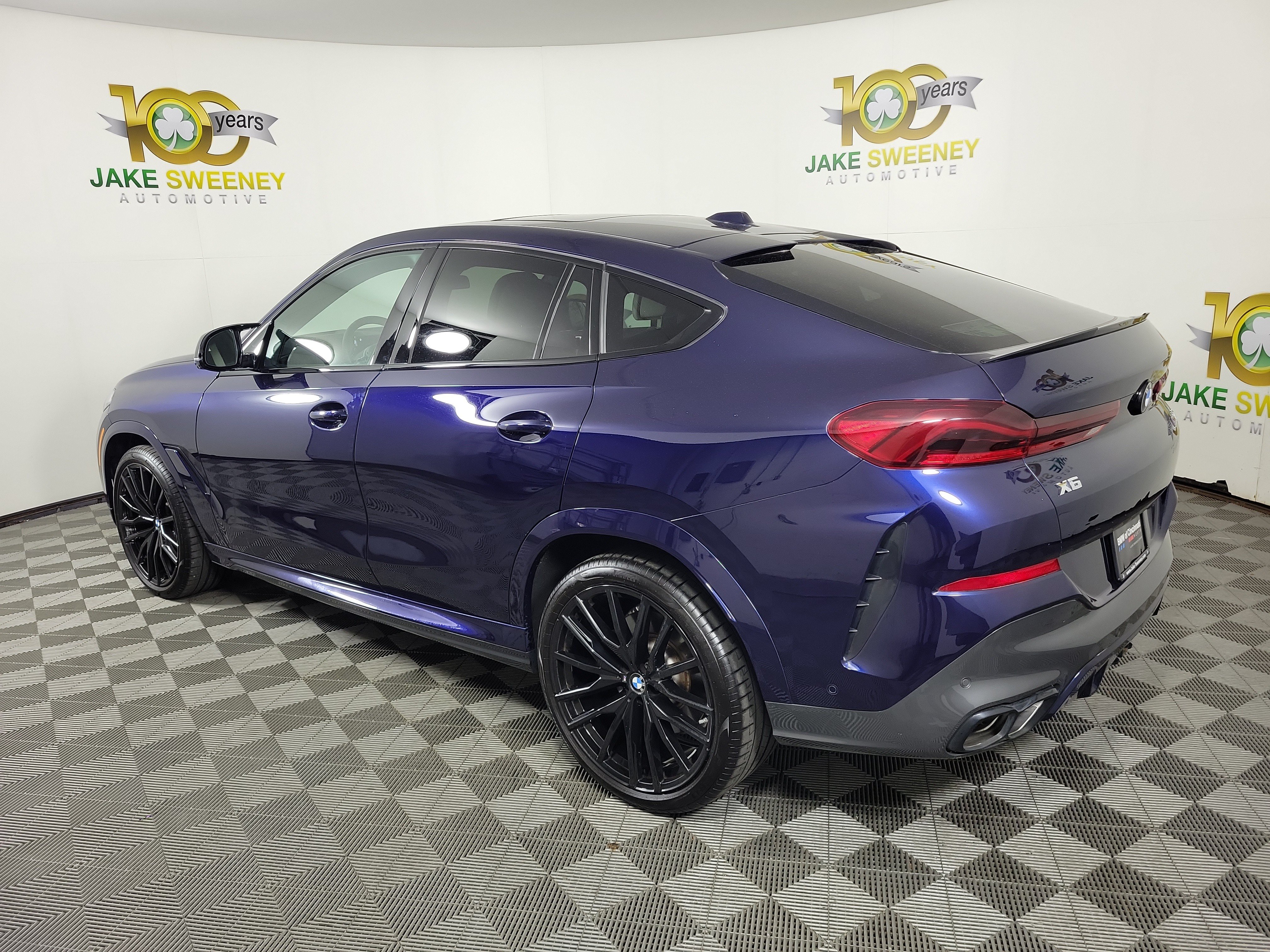 Certified 2025 BMW X6 M60i AWD/4WD image 5