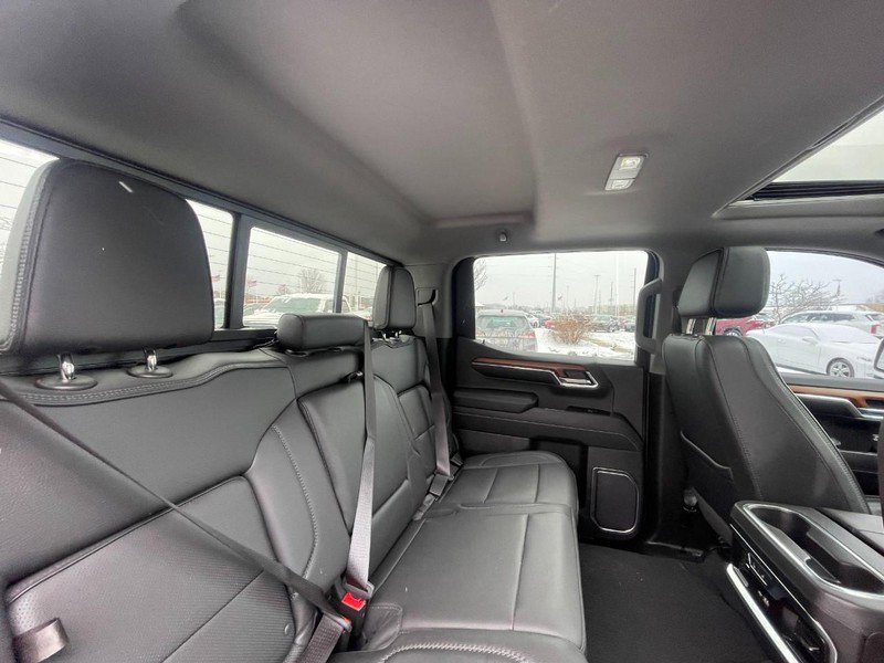 Used 2023 GMC Sierra 1500 Denali w/ Denali Reserve Package AWD/4WD image 13