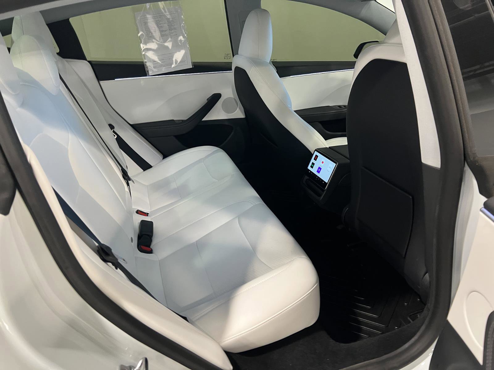 Used 2025 Tesla Model 3 Long Range image 33