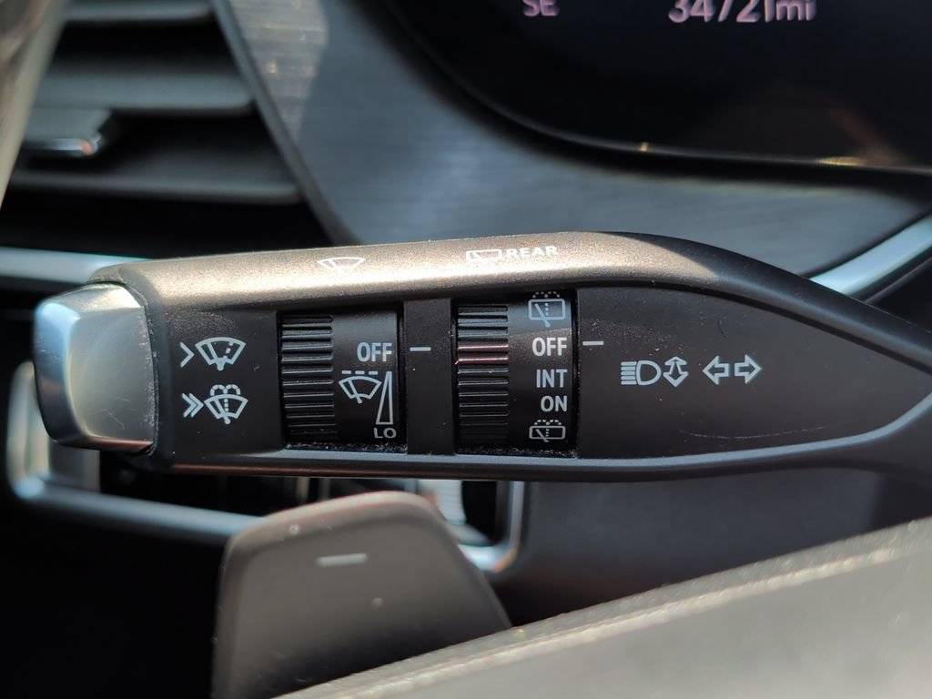Used 2024 Buick Envision Preferred AWD/4WD image 45