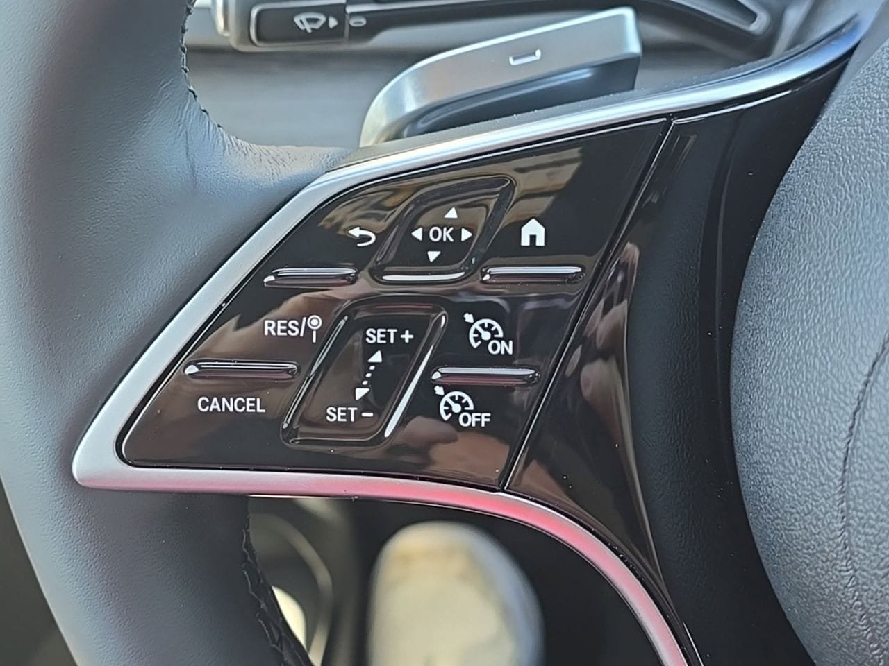 New 2026 Mercedes-Benz GLE 350 4MATIC image 24