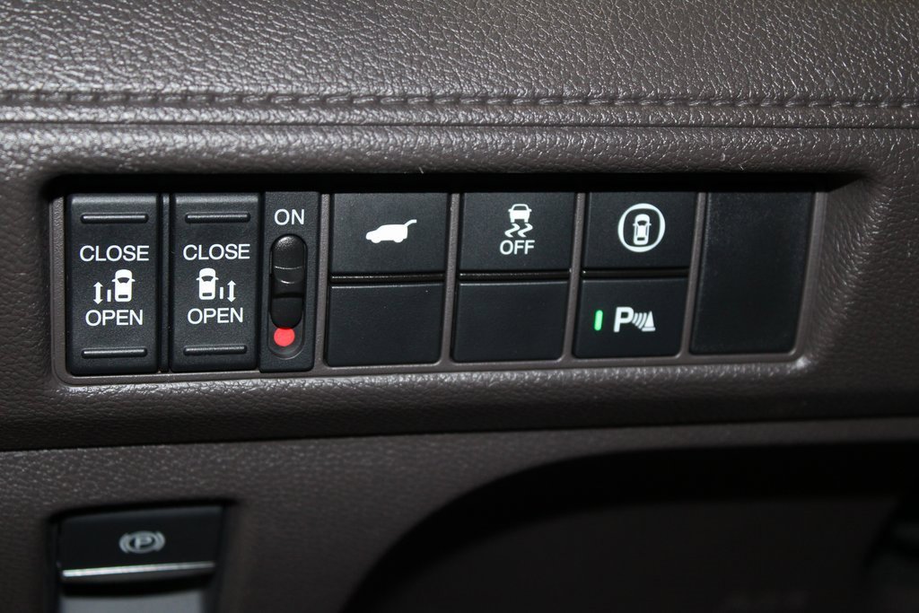 Used 2023 Honda Odyssey Elite image 10