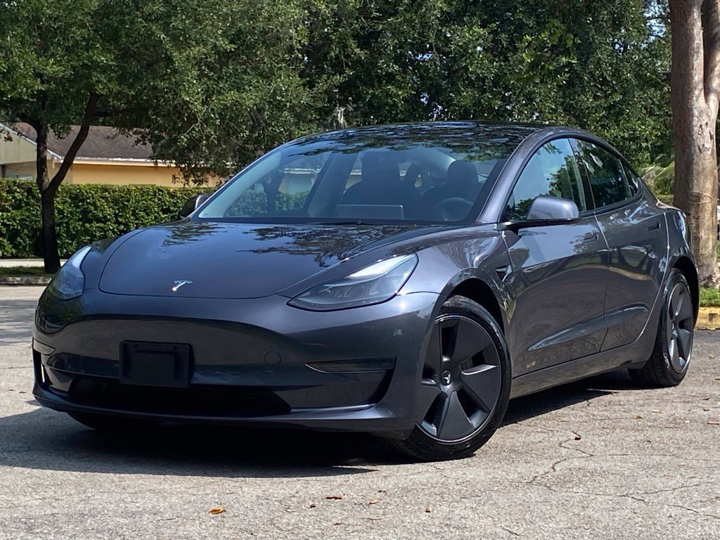 Used 2023 Tesla Model 3 Standard Range RWD image 6