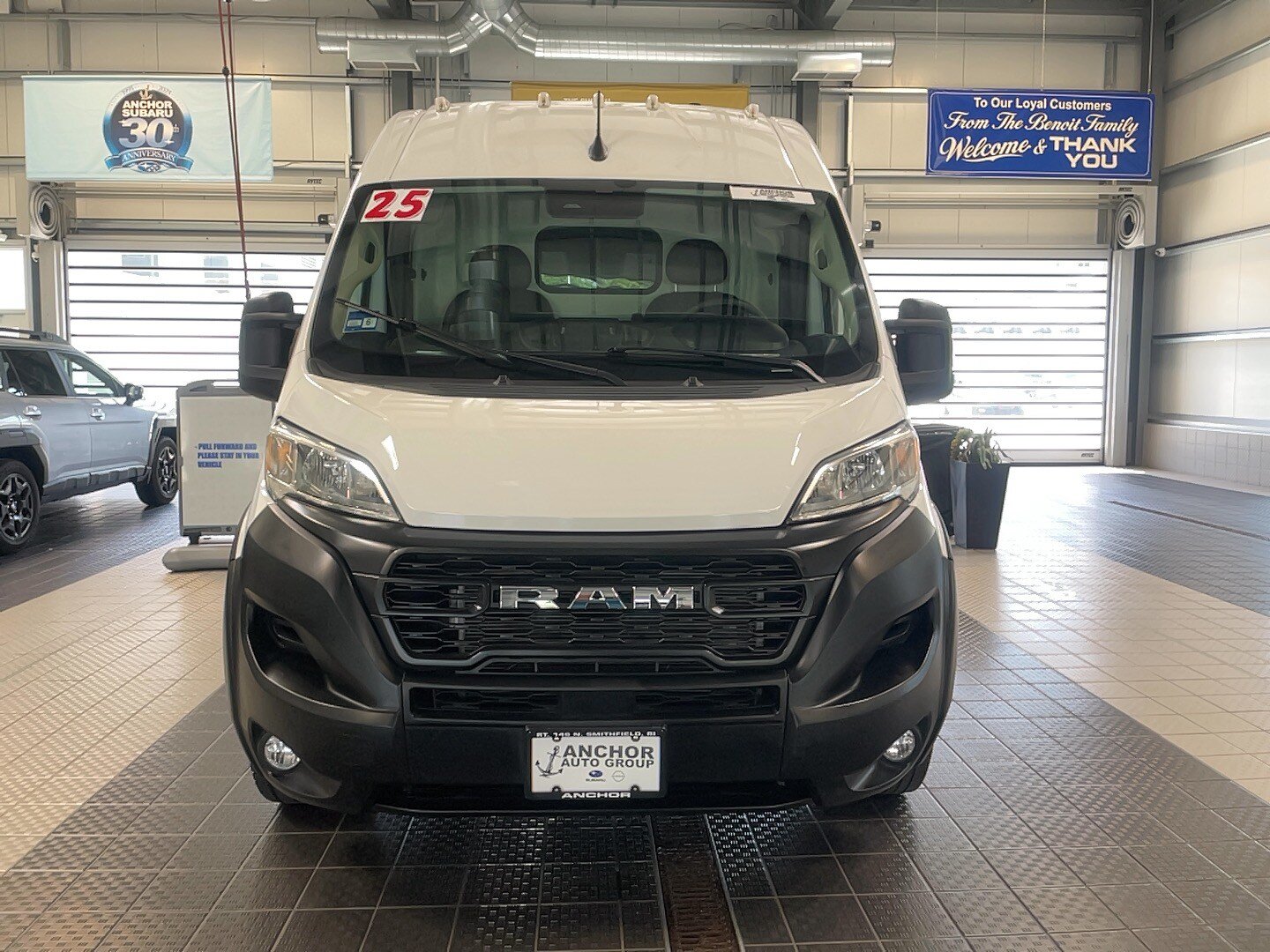 Used 2025 RAM ProMaster 3500 w/ Convenience Group FWD image 2