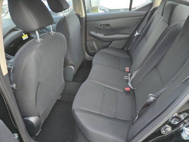 Used 2025 Nissan Sentra S image 16