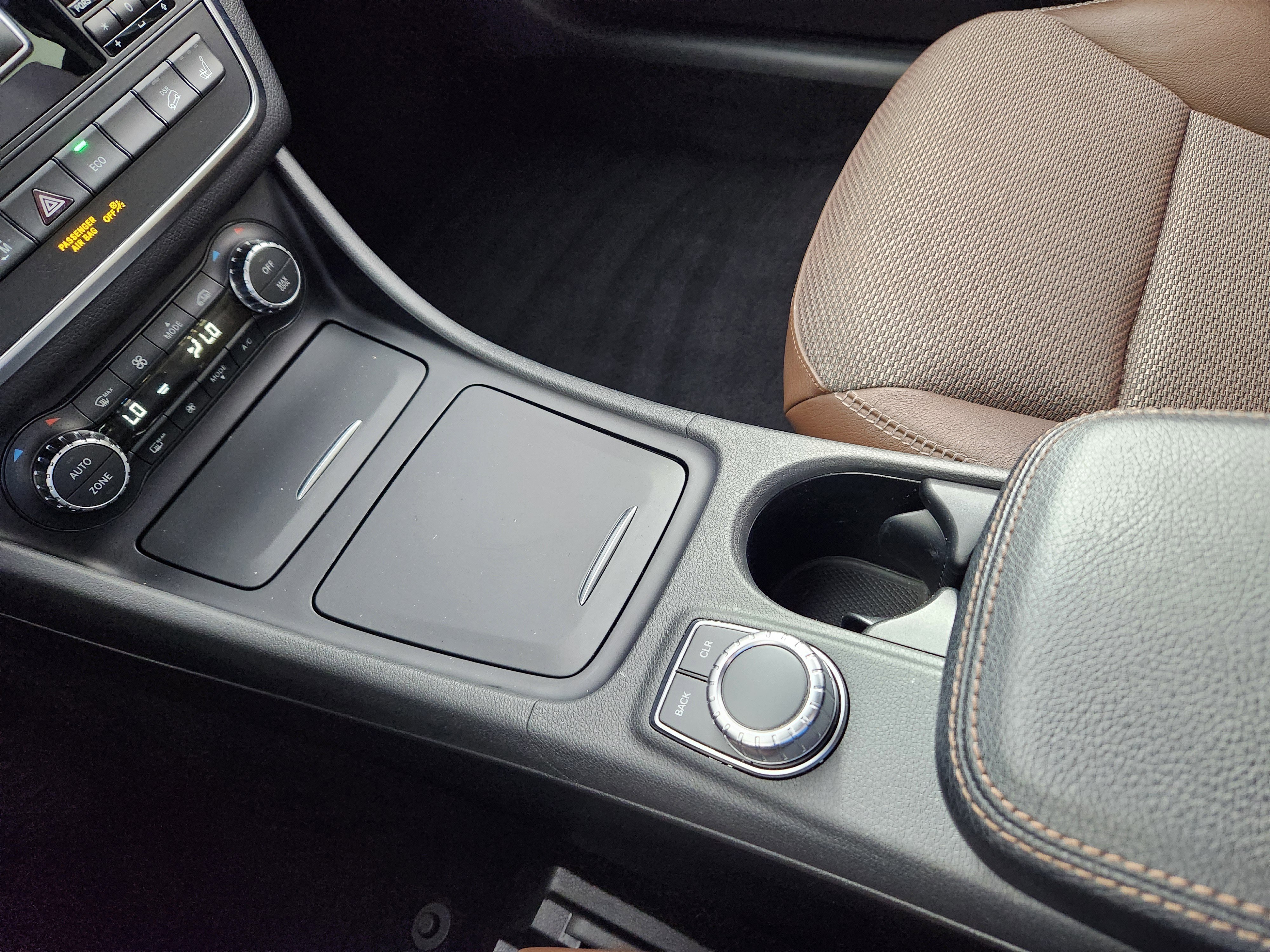 Used 2015 Mercedes-Benz GLA 250 GLA 250 image 25