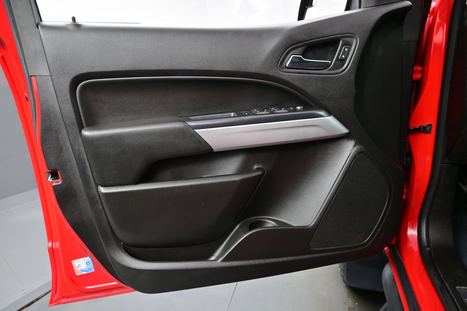 Used 2018 Chevrolet Colorado ZR2 AWD/4WD image 9