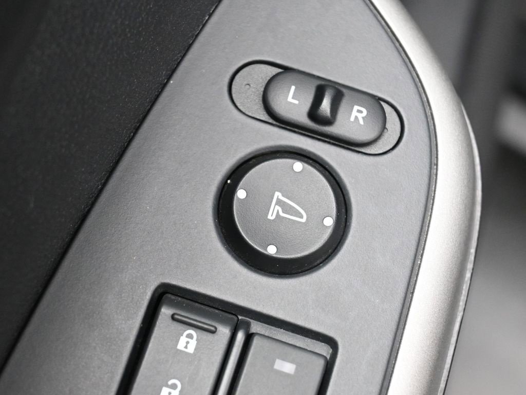 Used 2012 Honda CR-V EX-L image 12