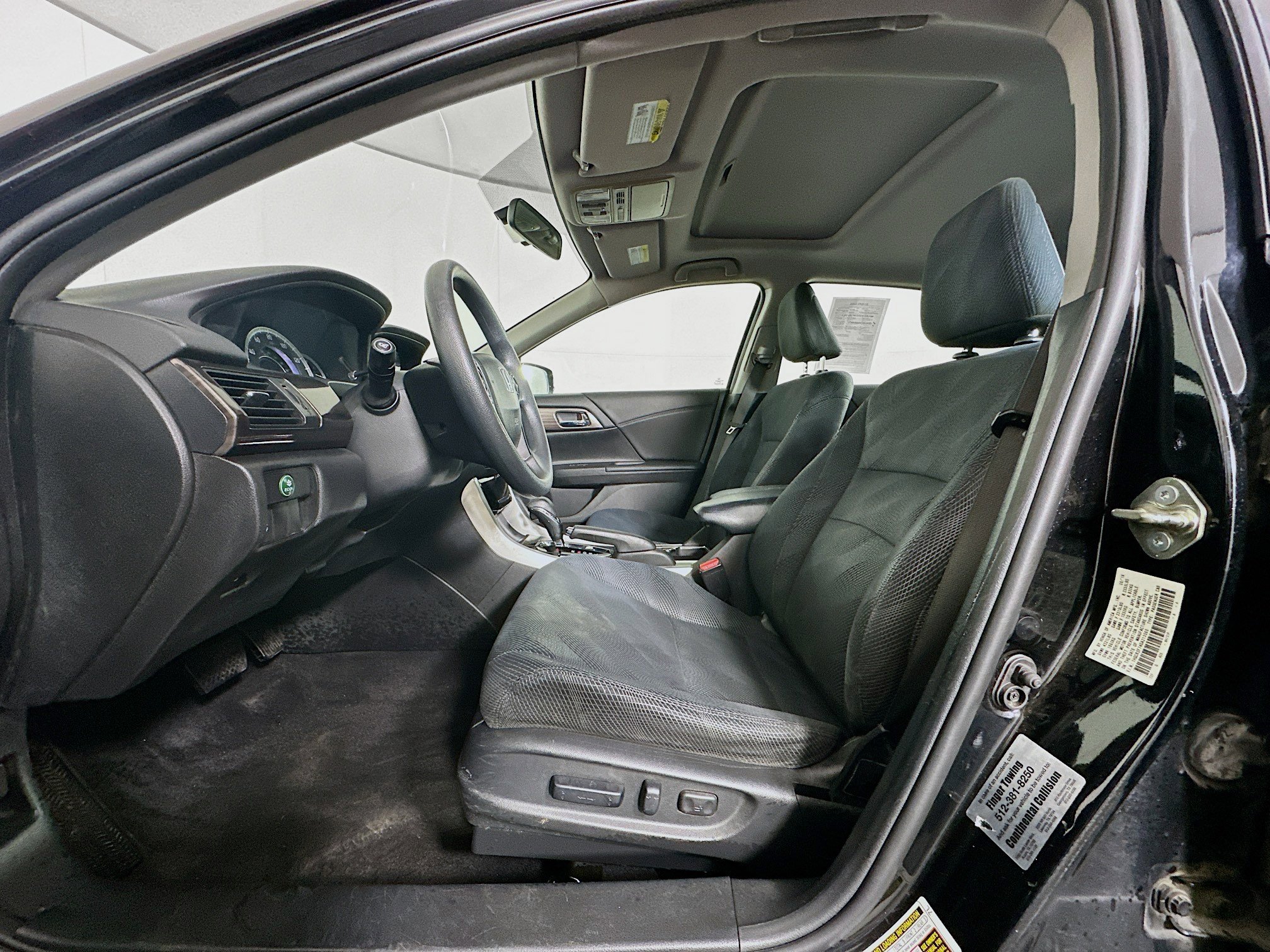 Used 2016 Honda Accord EX image 13