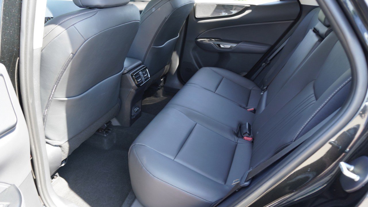 Used 2025 Lexus NX 250 FWD w/ Accessory Package (Z1) image 29