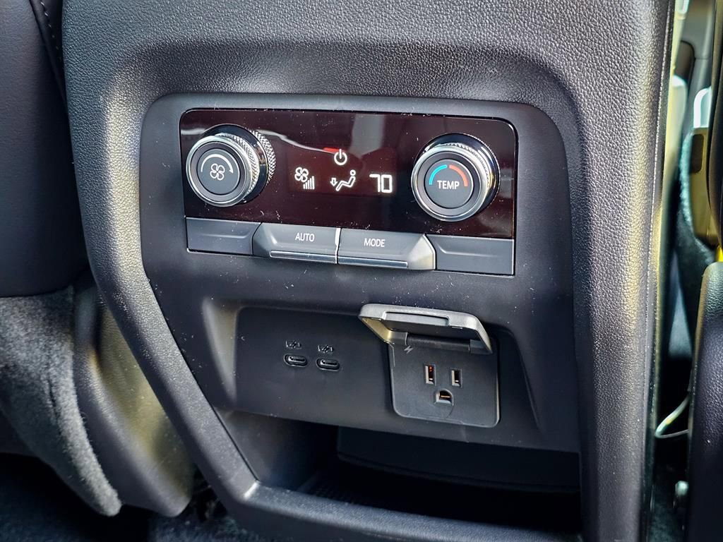 New 2026 Buick Enclave Preferred w/ Power Package image 44