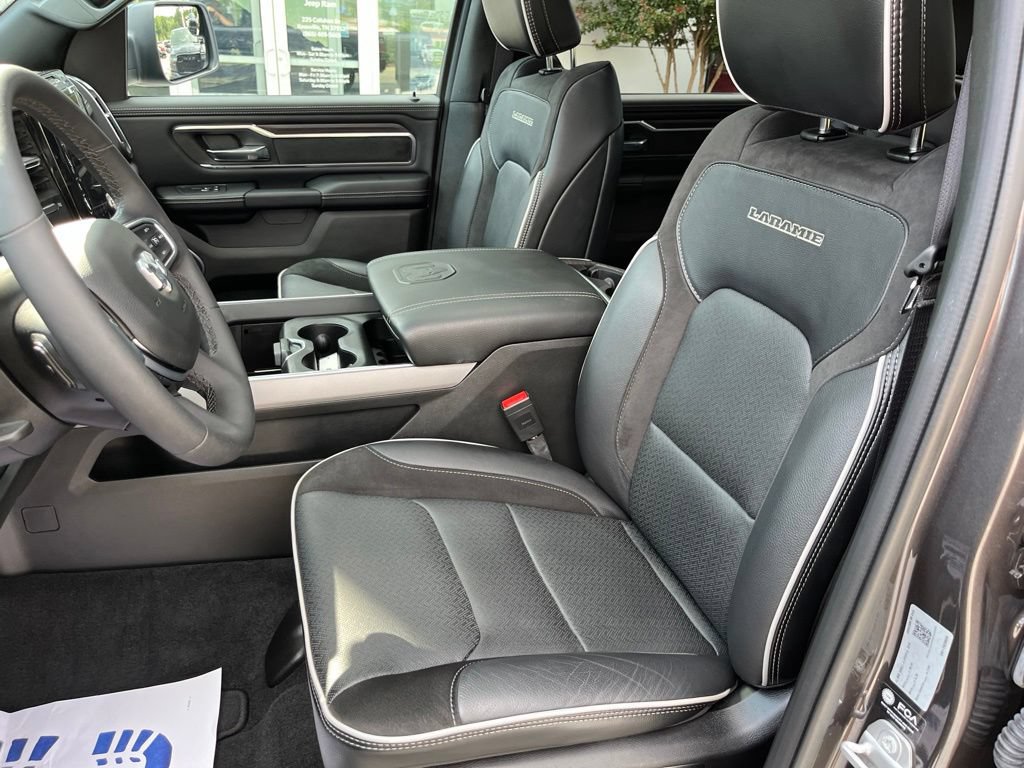 Used 2026 RAM 1500 Laramie w/ Night Edition AWD/4WD image 5