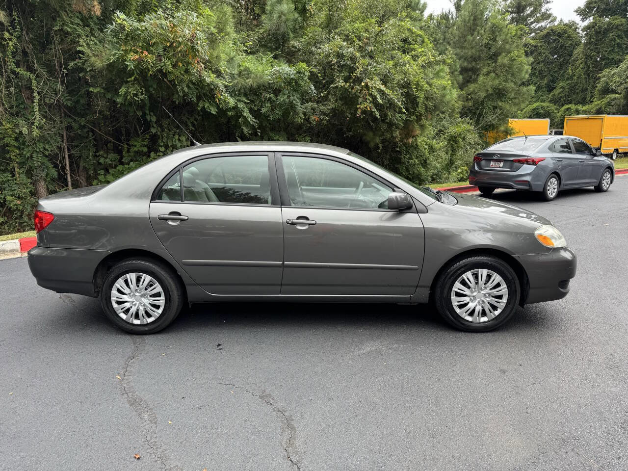 Used 2007 Toyota Corolla LE image 6