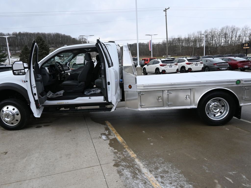 Used 2024 Ford F550 2WD SuperCab Super Duty image 99