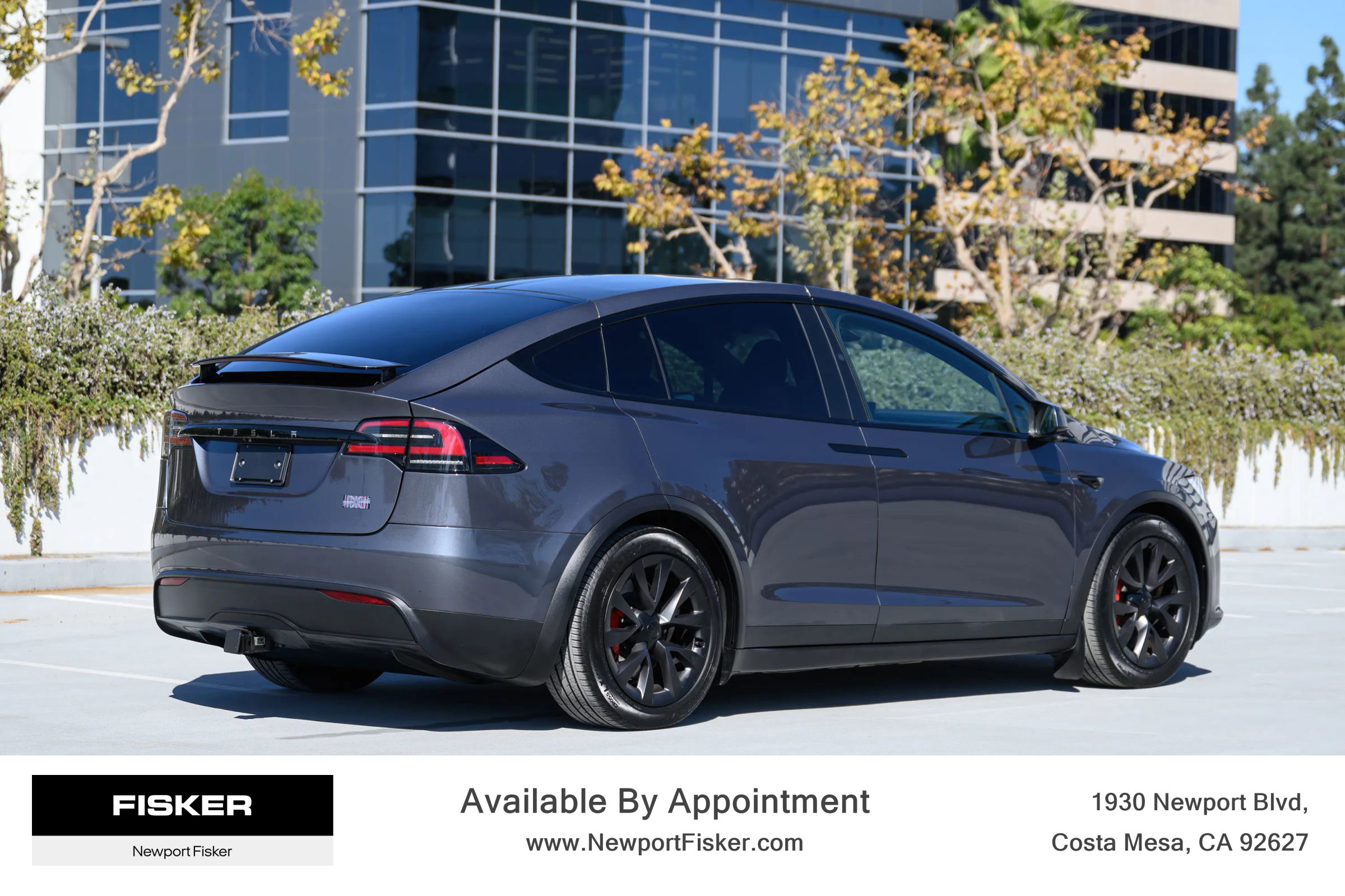 Used 2023 Tesla Model X Plaid image 4