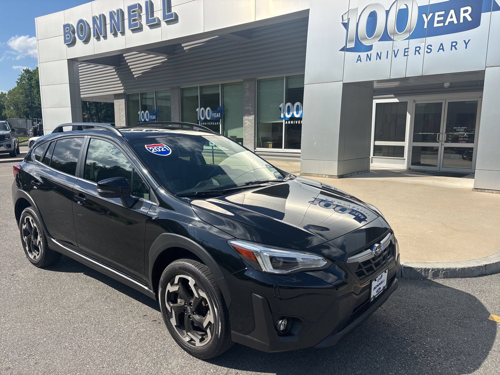 Used 2021 Subaru Crosstrek 2.5i Limited w/ Moonroof Package 2 AWD/4WD image 1