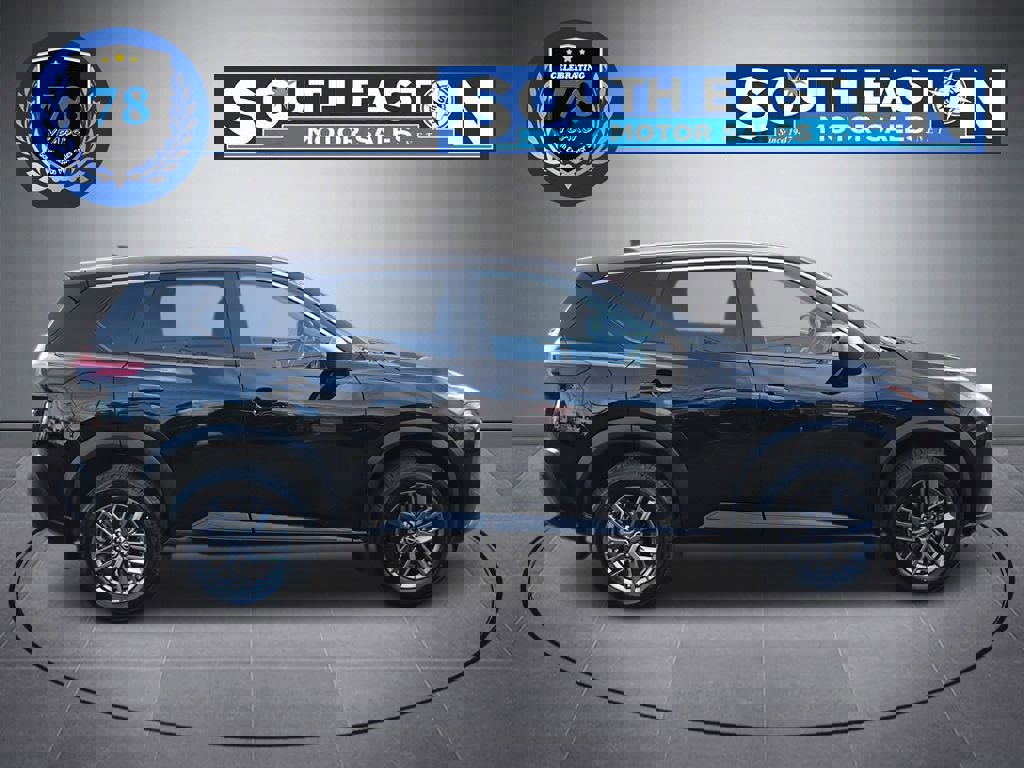 Used 2023 Nissan Rogue S image 8