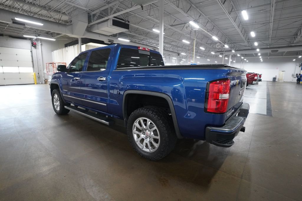 Used 2015 GMC Sierra 1500 Denali w/ Driver Alert Package AWD/4WD image 30