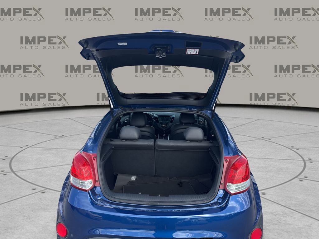 Used 2017 Hyundai Veloster Turbo w/ Tech Package 02 image 25