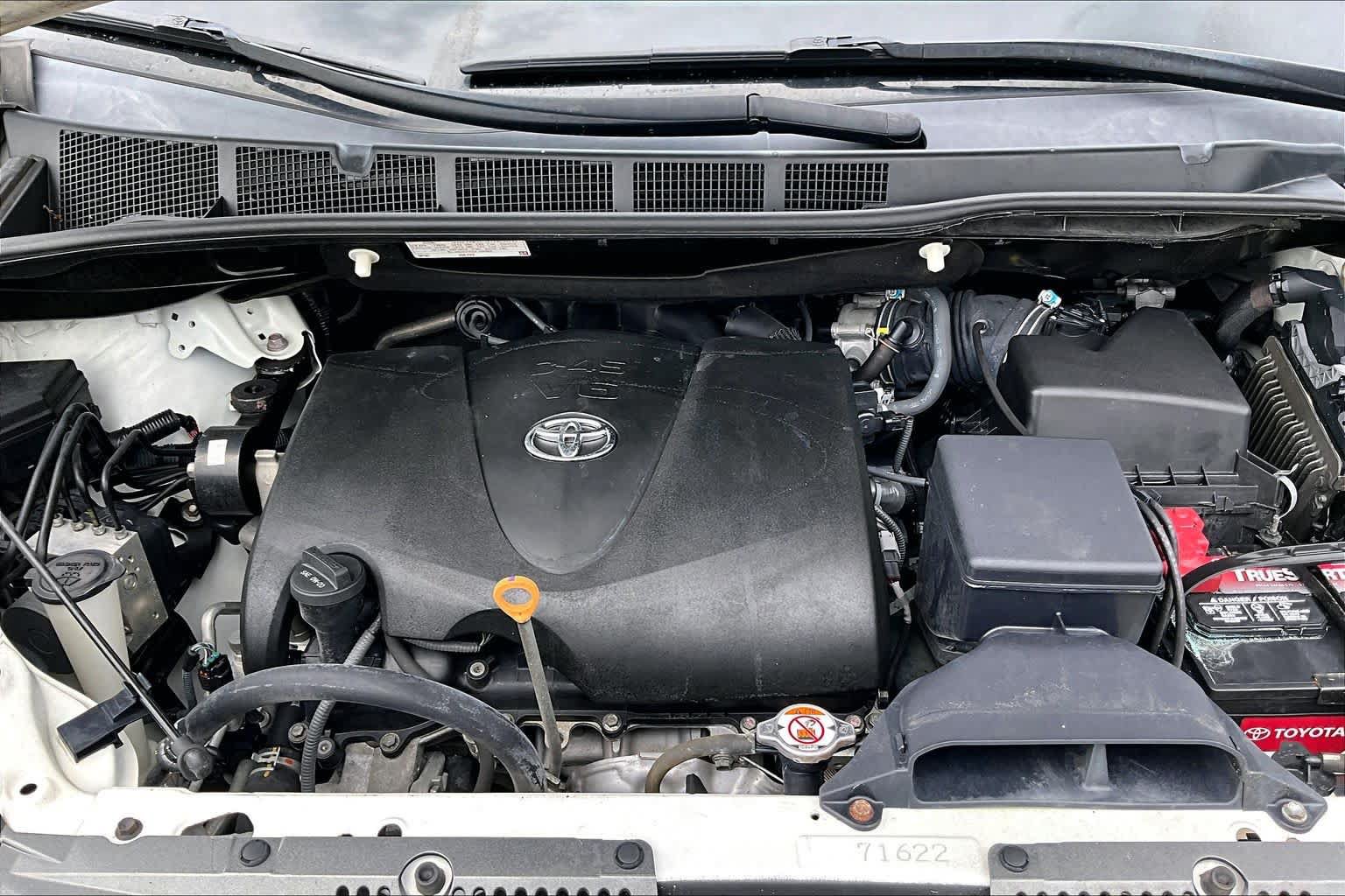 Used 2020 Toyota Sienna XLE Premium FWD image 30