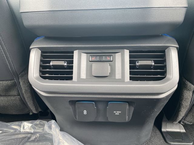 New 2026 Ford F150 Lariat w/ Equipment Group 502A High image 33