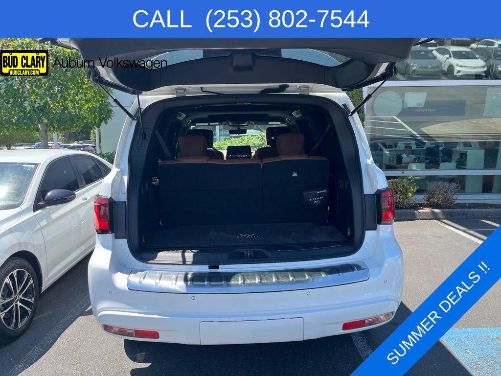 Used 2023 INFINITI QX80 Sensory w/ Cargo Package AWD/4WD image 16