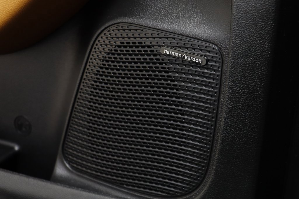 Used 2021 Chrysler Pacifica Pinnacle image 7