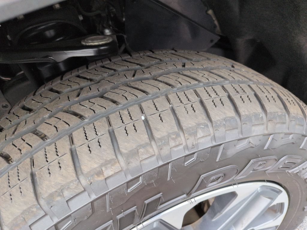 Used 2023 Toyota Tundra Limited AWD/4WD image 28