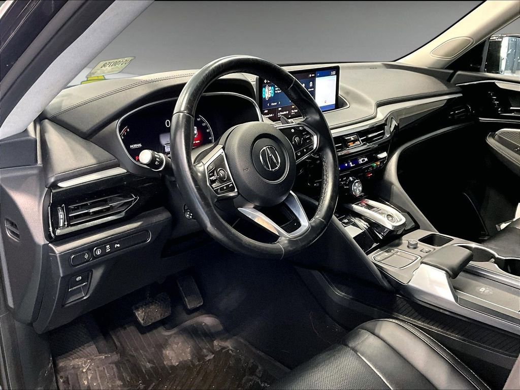 Used 2023 Acura MDX SH-AWD w/ Technology Package image 12