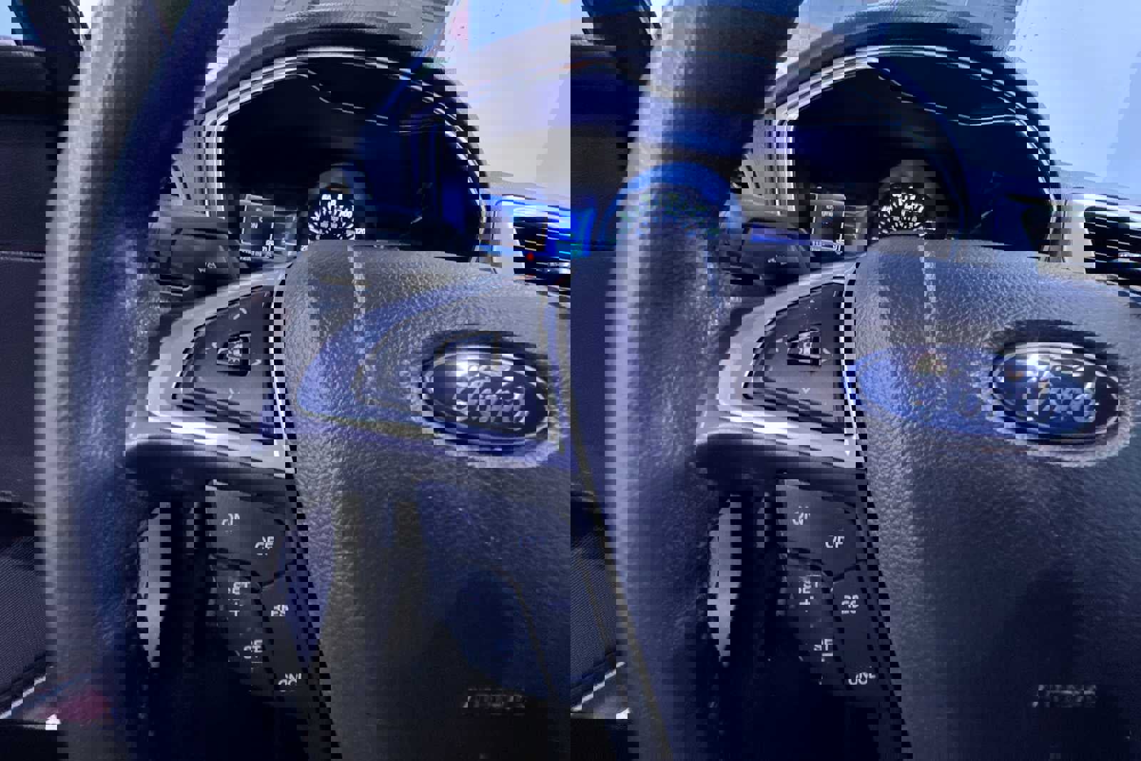 Used 2013 Ford Fusion SE image 19