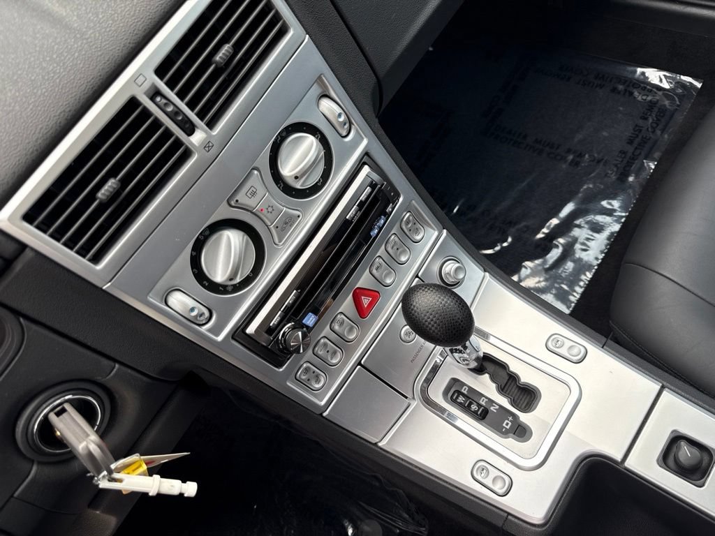 Used 2005 Chrysler Crossfire Limited RWD image 26