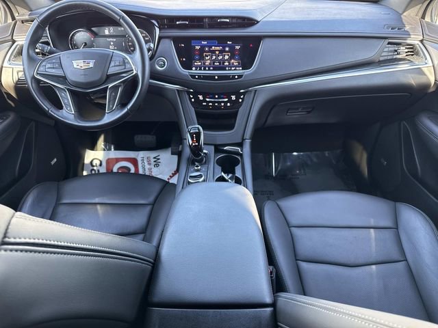 Used 2021 Cadillac XT5 Premium Luxury w/ LPO, Floor Liner Package image 17