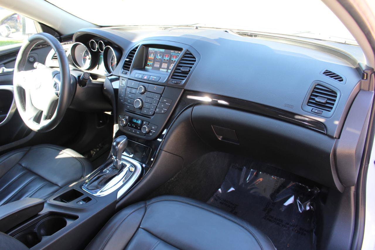Used 2013 Buick Regal Premium FWD image 41