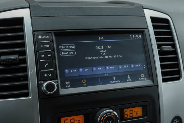 Used 2021 Nissan Frontier SV w/ Midnight Edition Floor Mats image 32