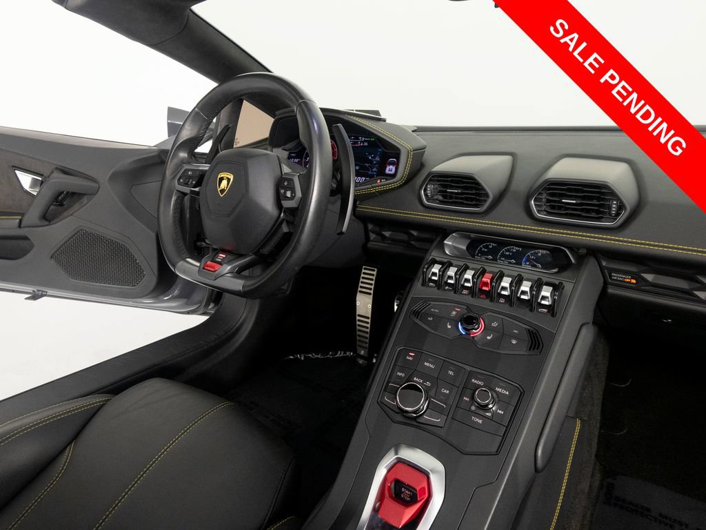 Used 2016 Lamborghini Huracan LP 610-4 AWD/4WD image 35