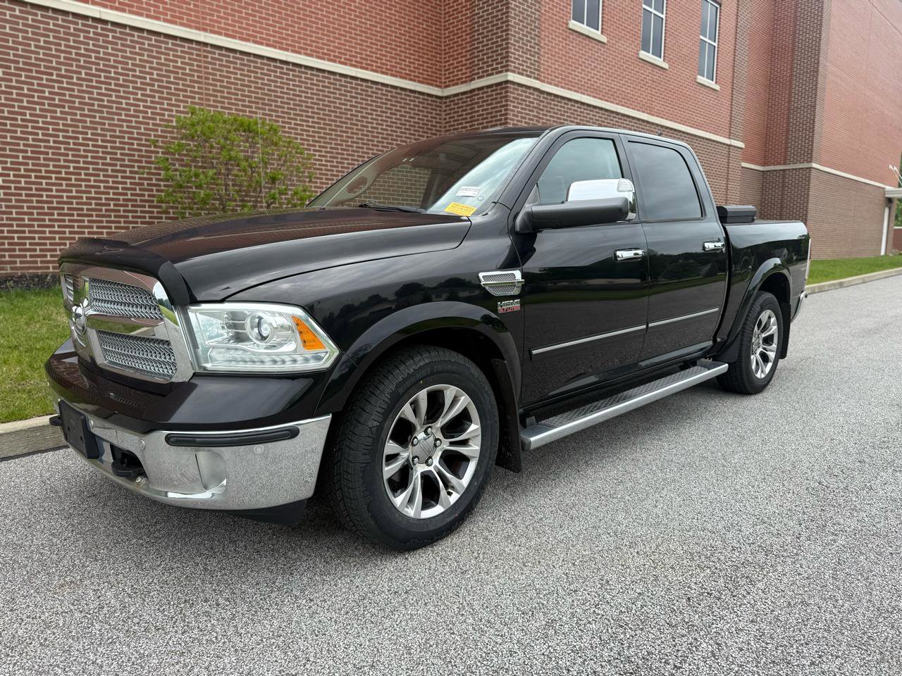 Used 2014 RAM 1500 Laramie Longhorn w/ Convenience Group AWD/4WD image 4