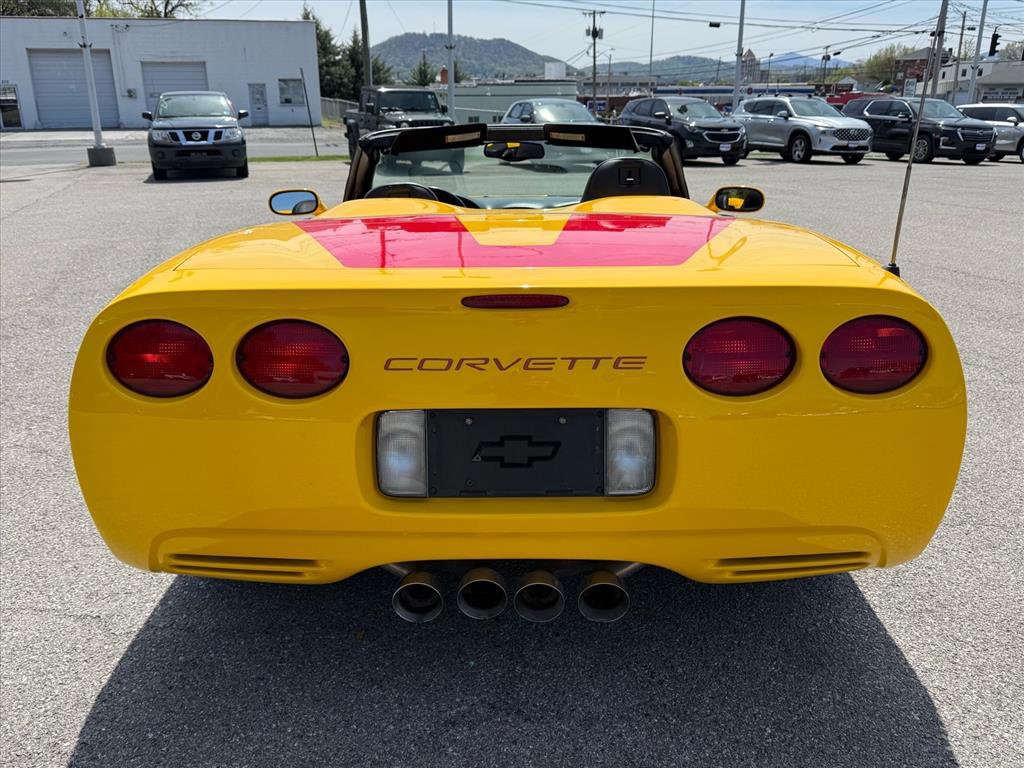 Used 2002 Chevrolet Corvette Convertible w/ Preferred Equipment Group2 image 5