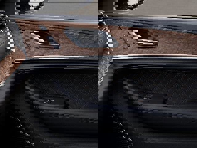 New 2025 Jeep Grand Cherokee Summit w/ Obsidian Package image 25