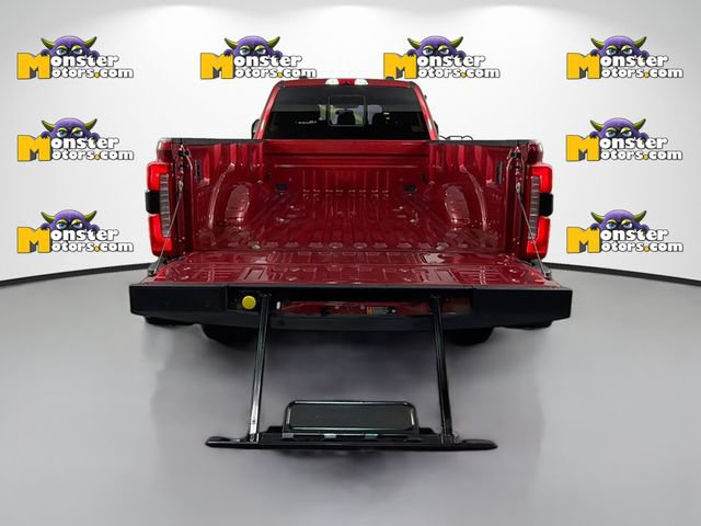 Used 2024 Ford F350 King Ranch w/ FX4 Off-Road Package AWD/4WD image 27