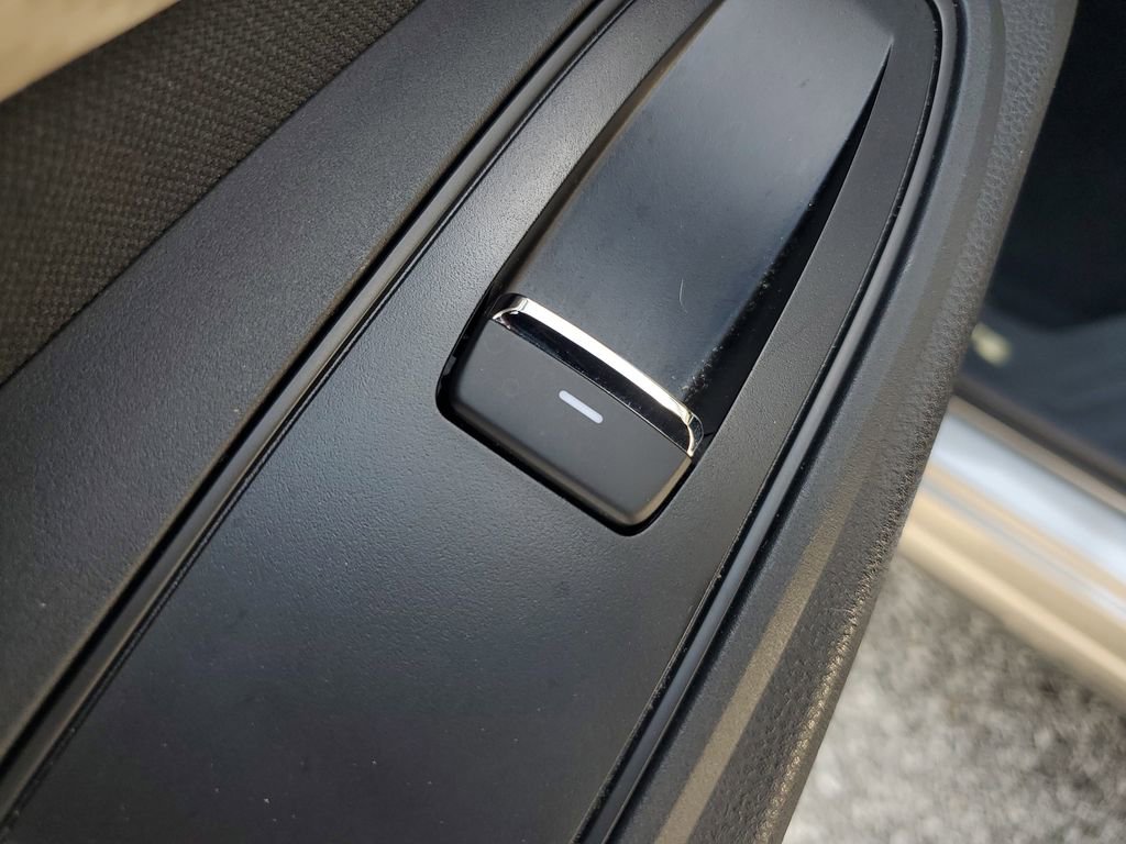 Used 2019 Subaru Ascent Premium w/ Popular Package #1 image 15