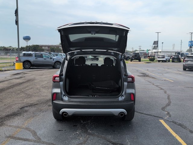 Used 2025 Ford Escape Active w/ Cold Weather Package AWD/4WD image 7
