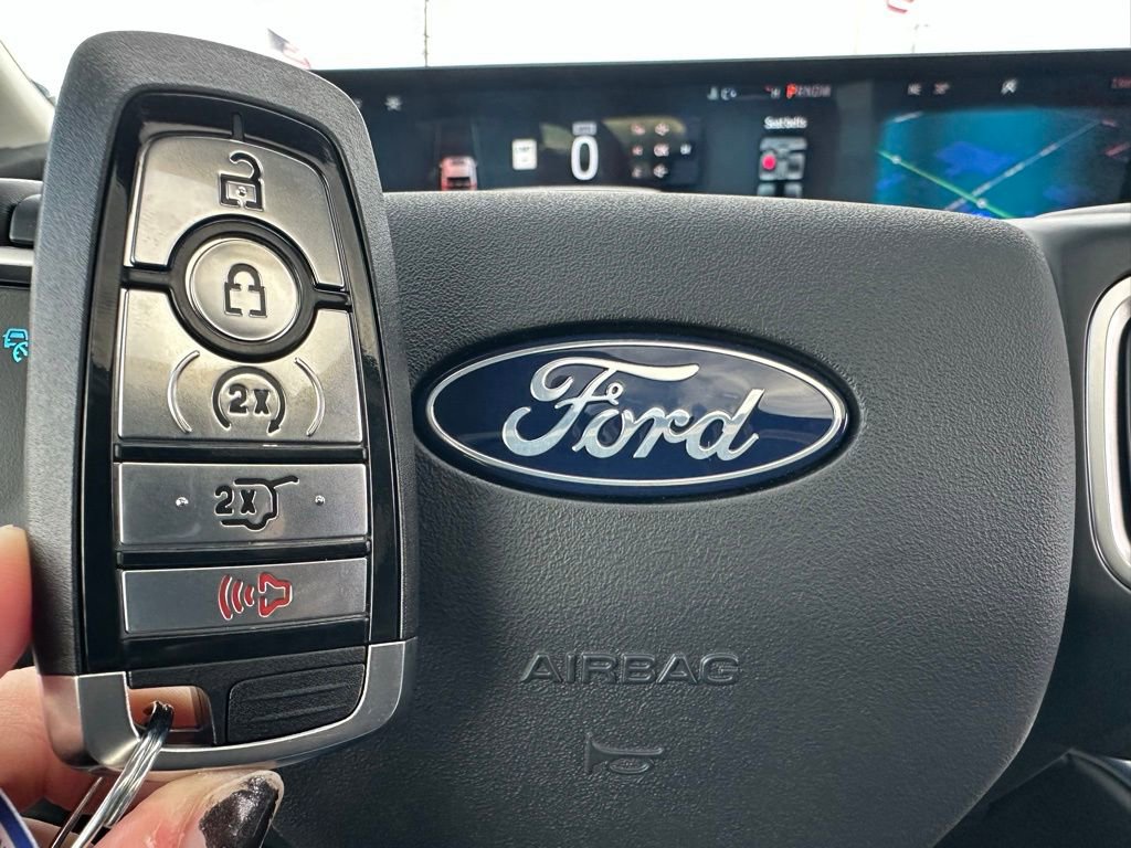 New 2026 Ford Expedition Max Platinum w/ Driver's Package image 58