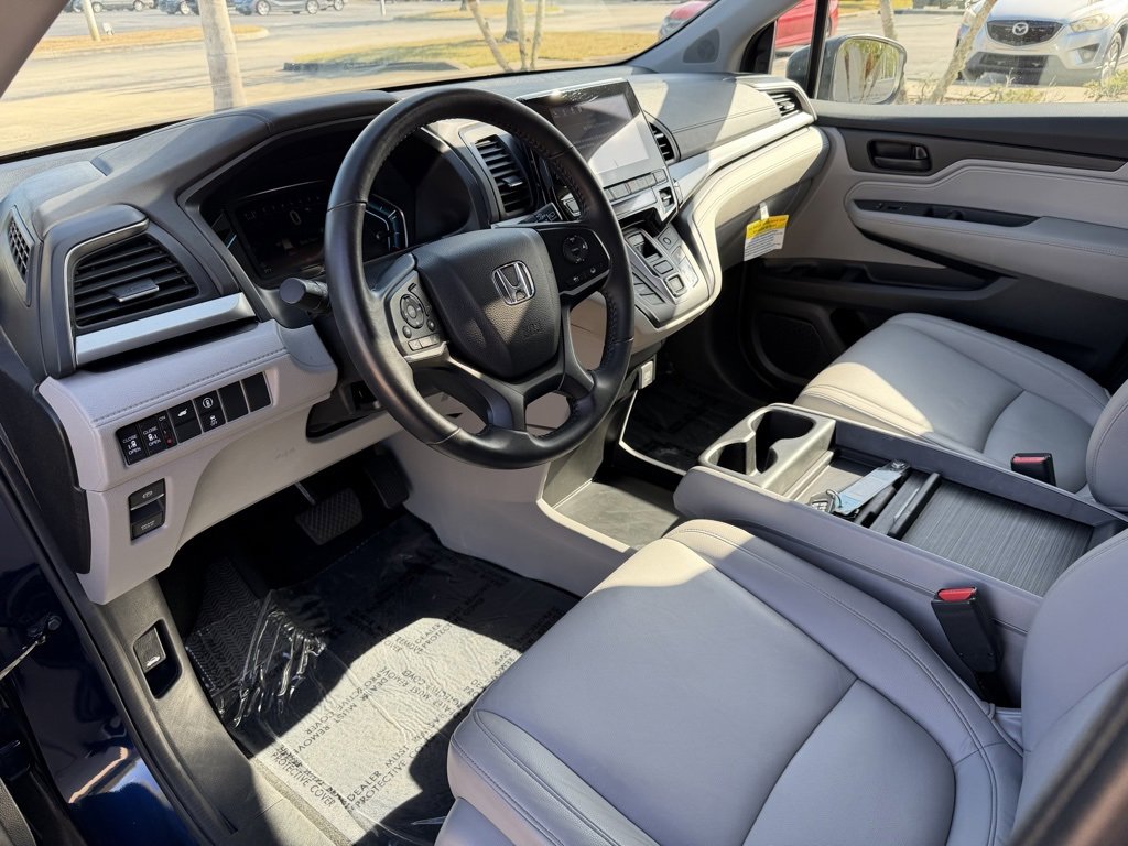 Certified 2024 Honda Odyssey EX-L image 11