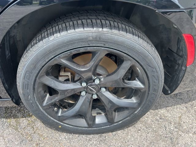 Used 2022 Chrysler 300 Touring w/ Sport Appearance Package RWD image 20