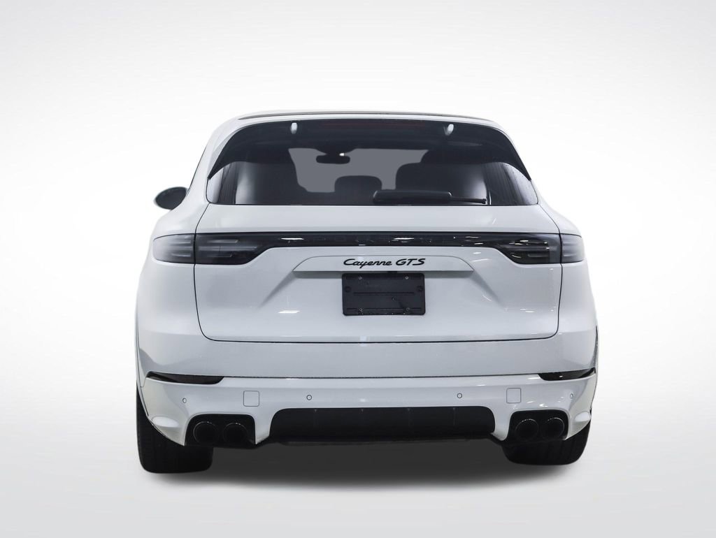 Used 2022 Porsche Cayenne GTS AWD/4WD image 4
