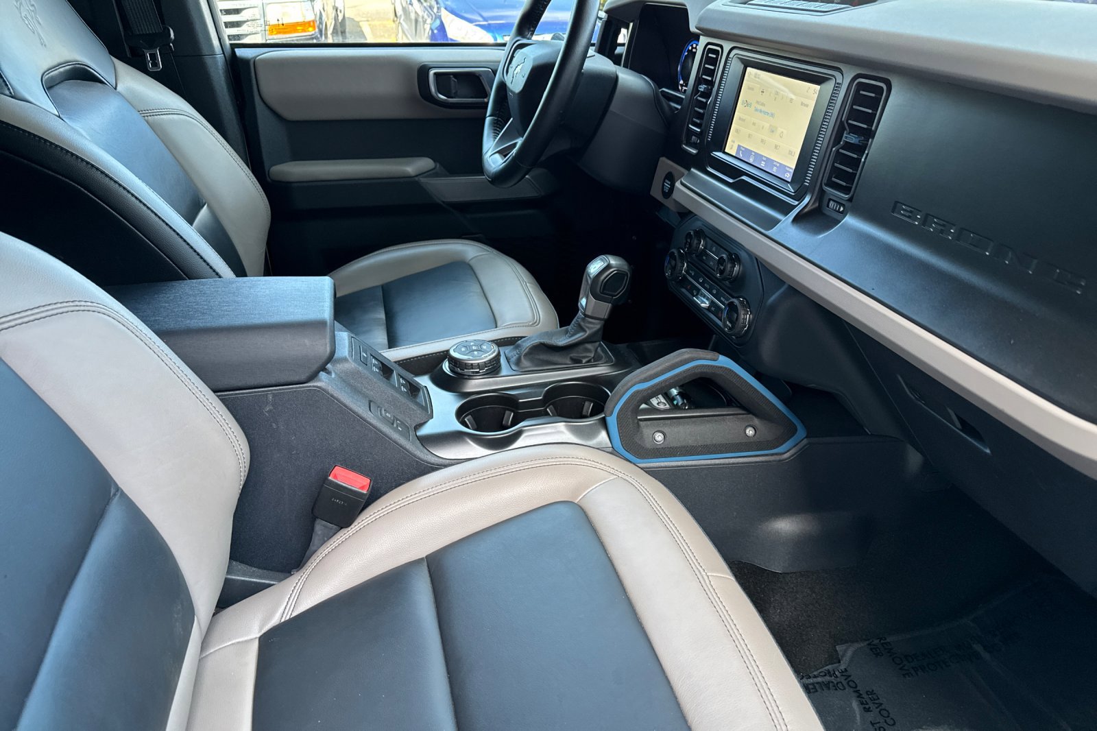 Certified 2023 Ford Bronco Wildtrak AWD/4WD image 16