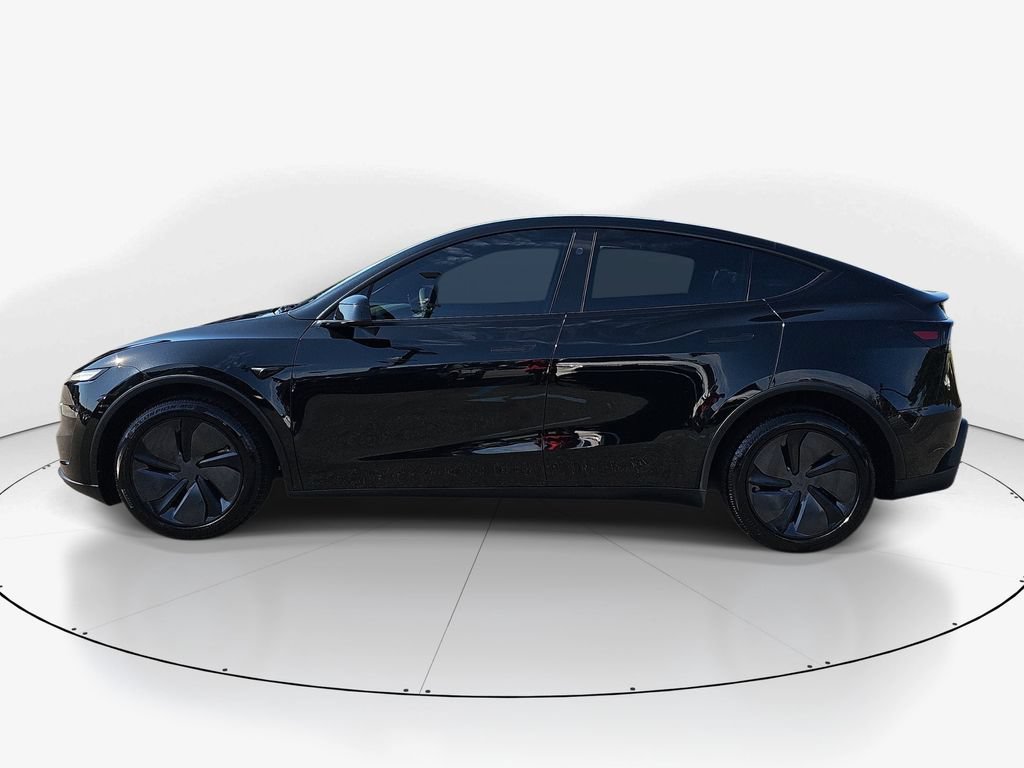 Used 2026 Tesla Model Y 2WD image 10
