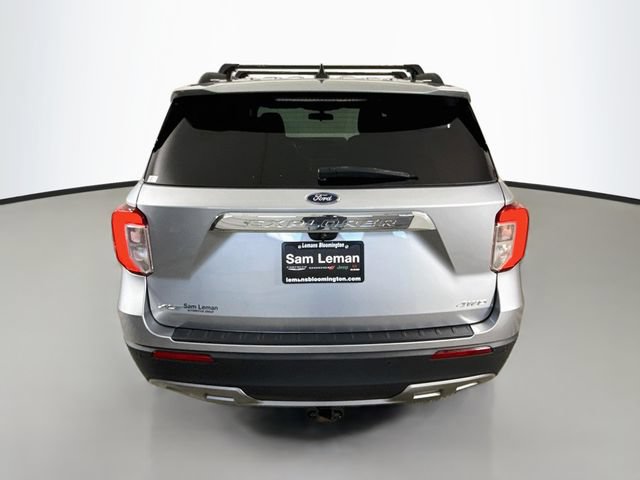 Used 2022 Ford Explorer XLT w/ Equipment Group 202A AWD/4WD image 6