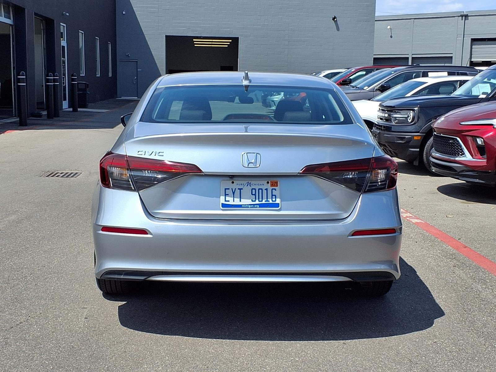 Used 2025 Honda Civic LX image 17