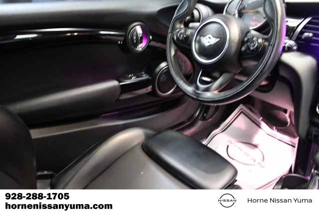 Used 2015 MINI Cooper S image 6